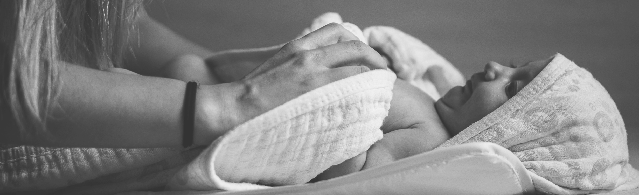 Header image: Επικοινωνία